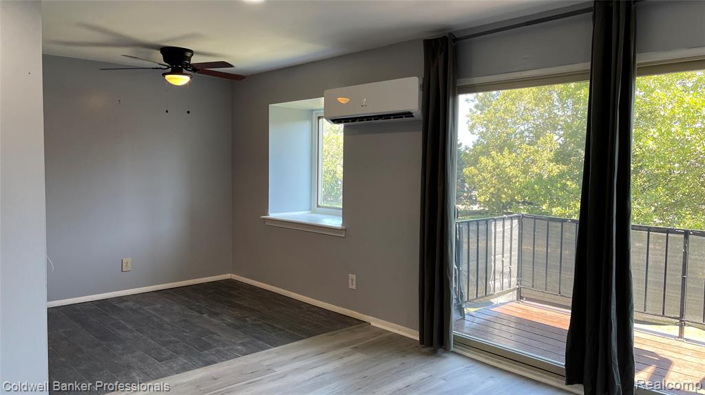 530 Riviera Drive, Saint Clair Shores, MI 48080 — Photo 5