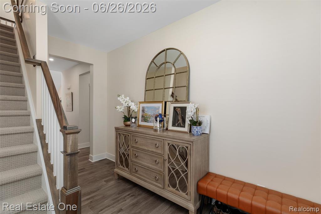 5318 Trail Vista Drive, West Bloomfield, MI 48323 — Photo 4