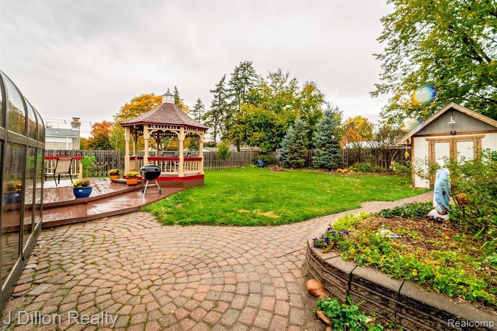 43682 LOMBARDY Drive, Canton, MI 48187 — Photo 4
