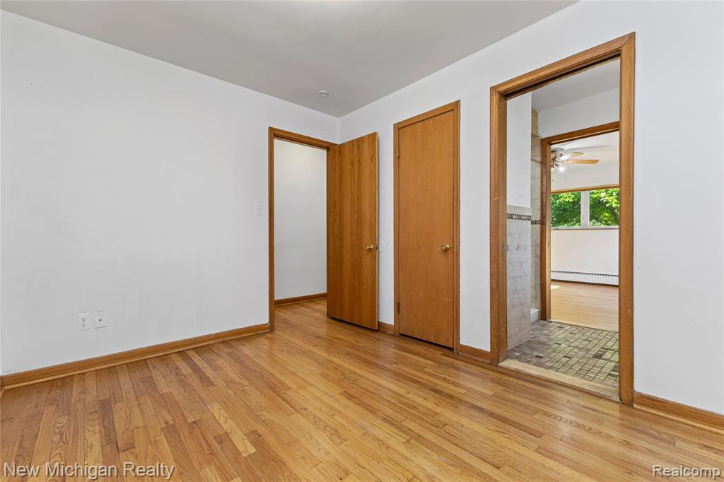 8359 Chicago Road, Warren, MI 48093 — Photo 33