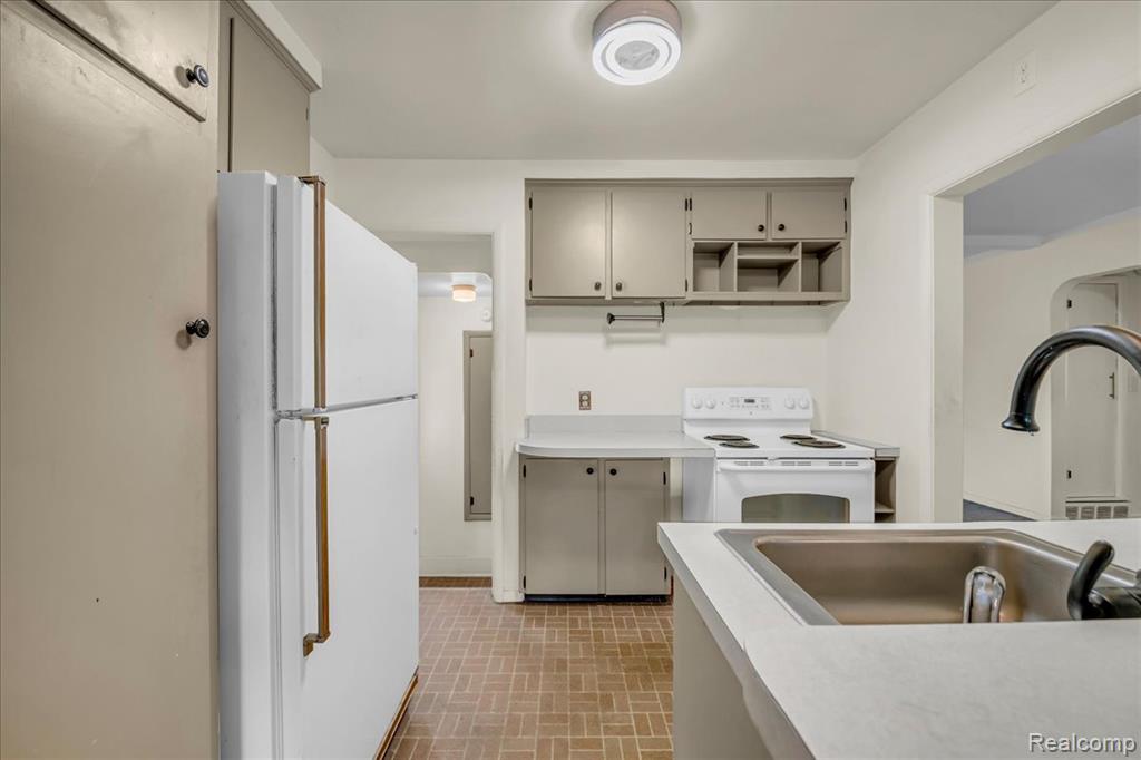 791 Horton Street, Northville, MI 48167 — Photo 12