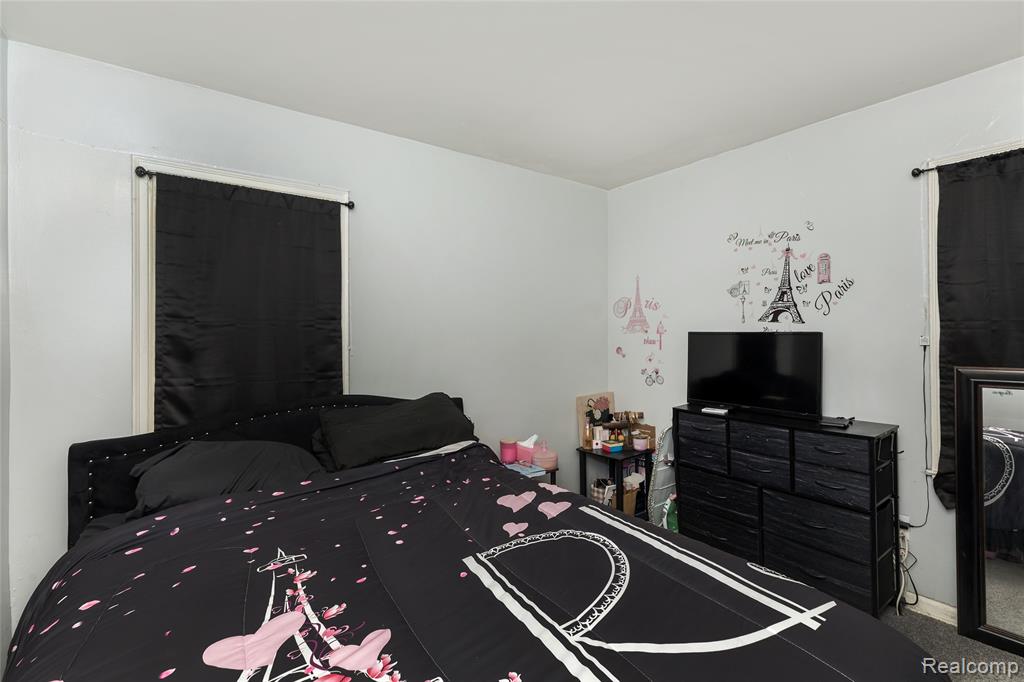 20308 Gilchrist Street, Detroit, MI 48235 — Photo 13