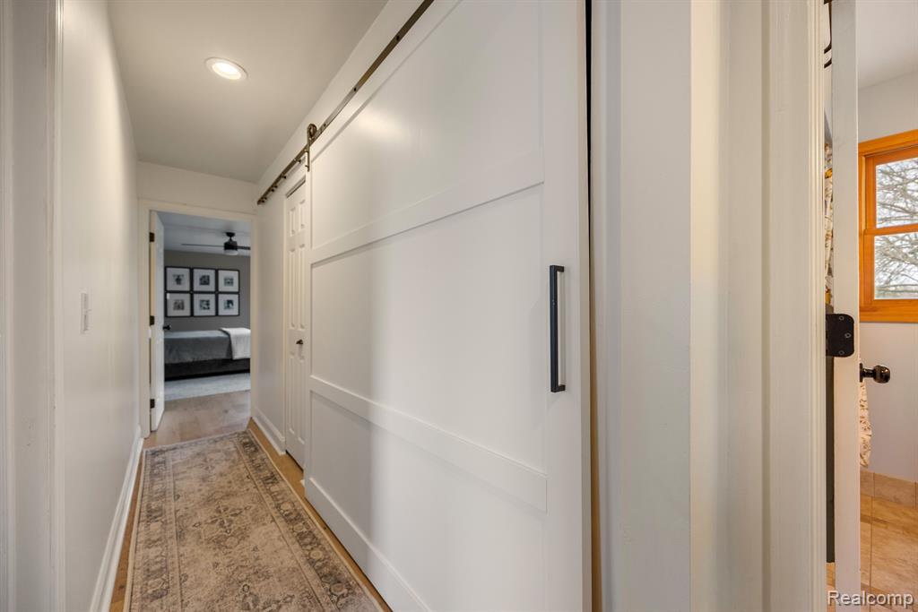 9043 Woods Edge Drive, Commerce Twp, MI 48382 — Photo 25