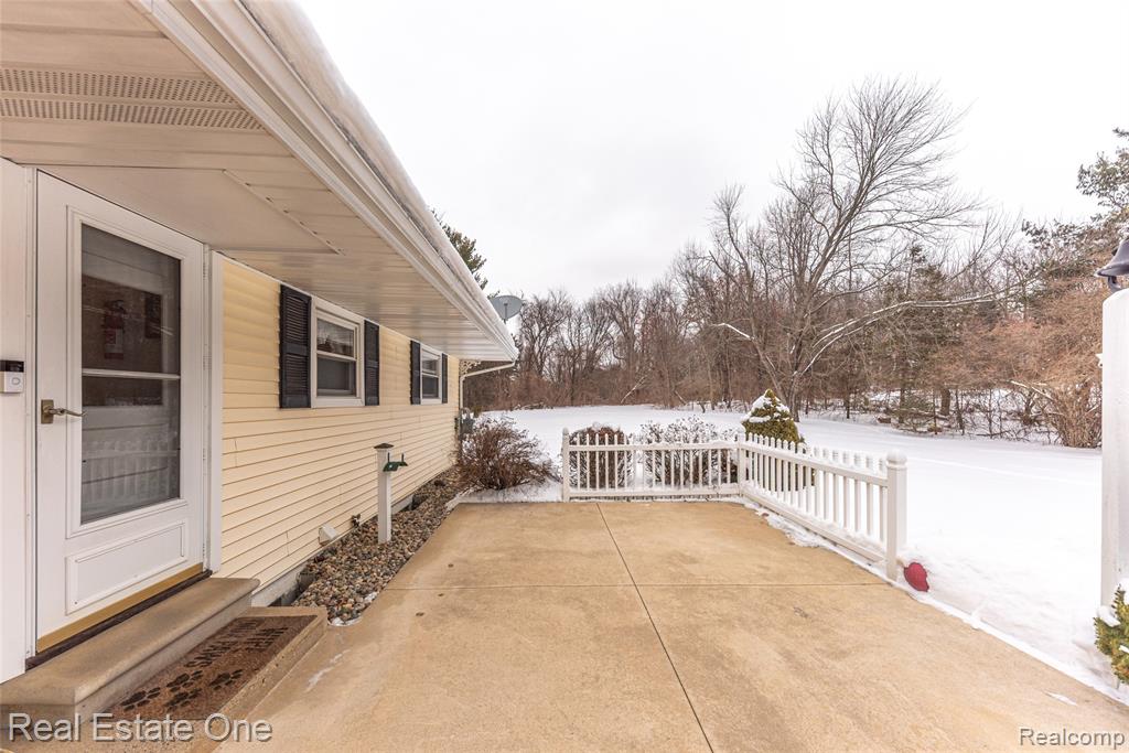 10120 Hyne Road, Brighton, MI 48114 — Photo 7