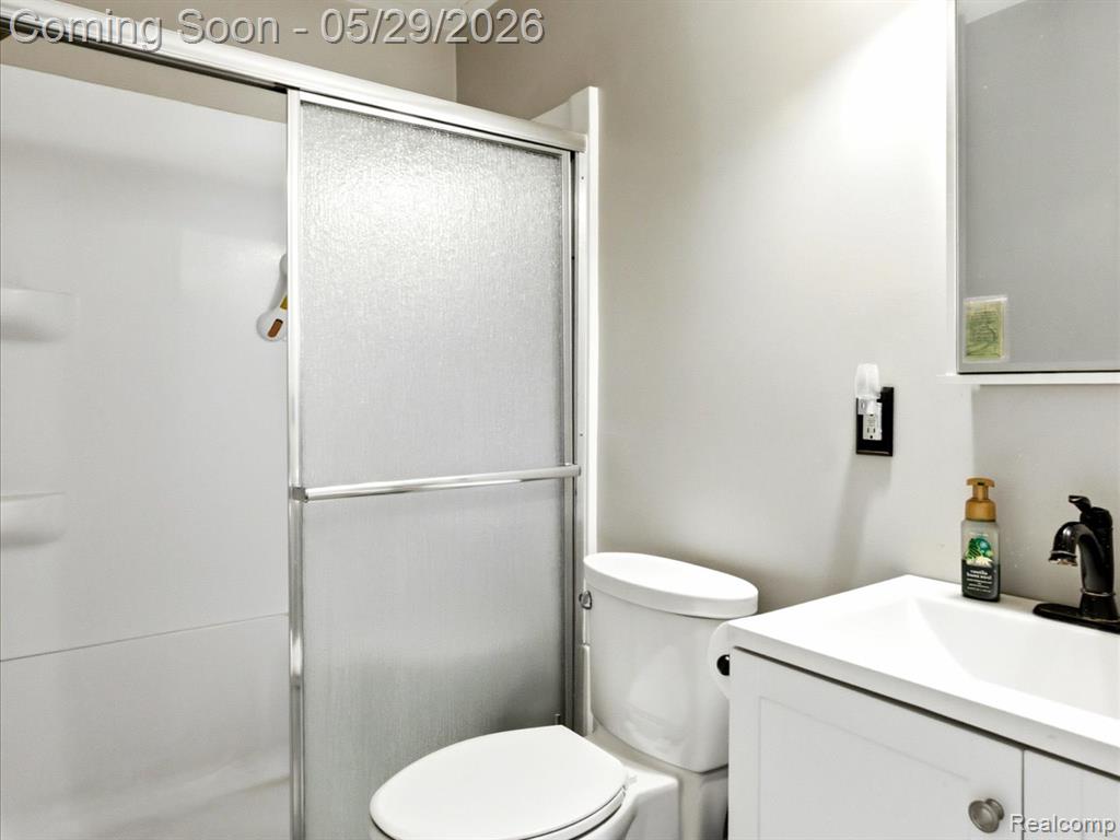 651 Carolina Avenue, Marysville, MI 48040 — Photo 18