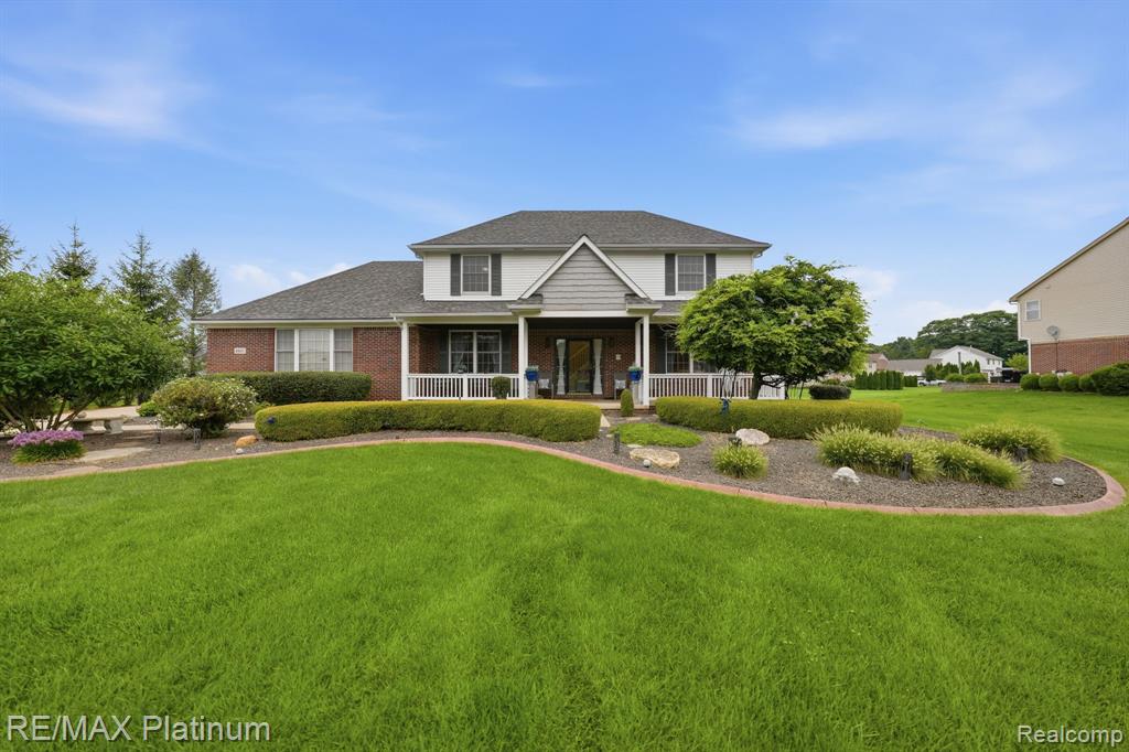 8927 Lantree Drive, Hartland, MI 48855