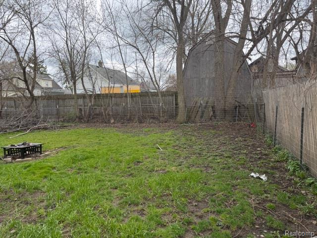 939 Ingleside Avenue, Flint, MI 48507 — Photo 2