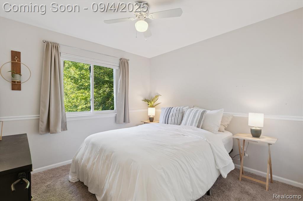 918 E Caroline Street, Fenton, MI 48430 — Photo 24