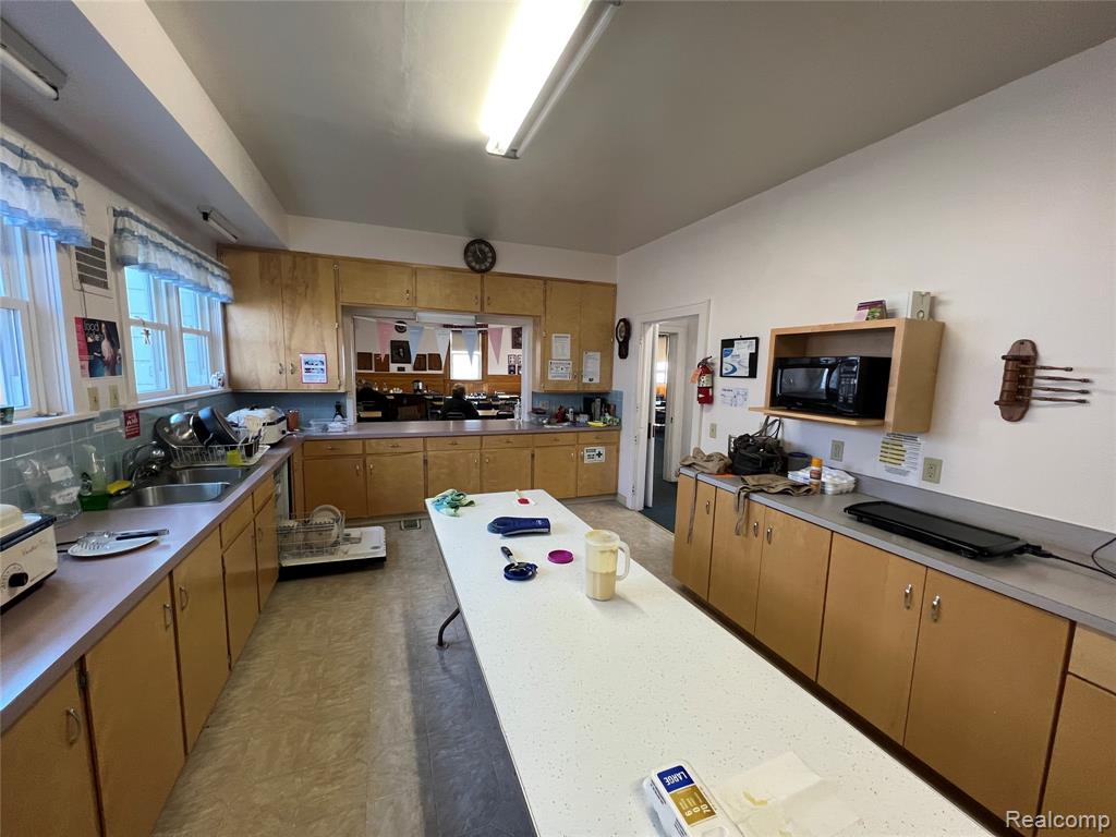 321 W John Street, Newberry, MI 49868 — Photo 8