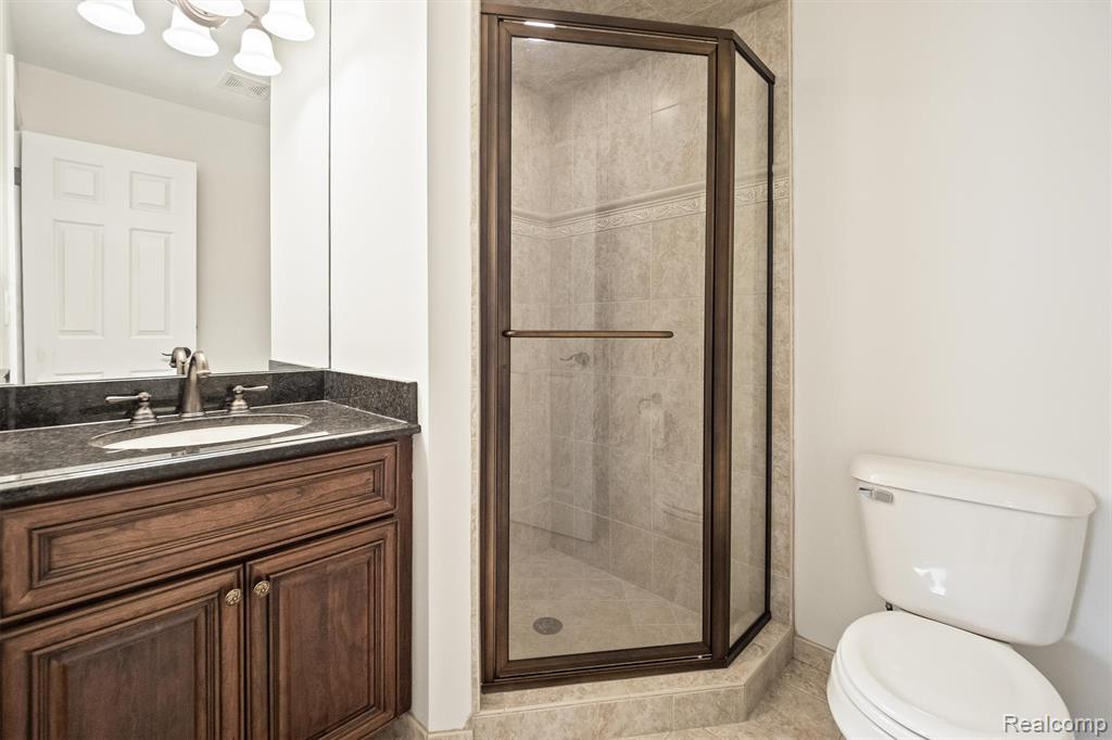 54468 Flamingo Drive, Shelby Twp, MI 48315 — Photo 19