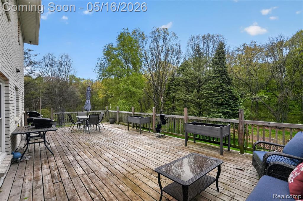 17301 Donohue Road, Pinckney, MI 48169 — Photo 36