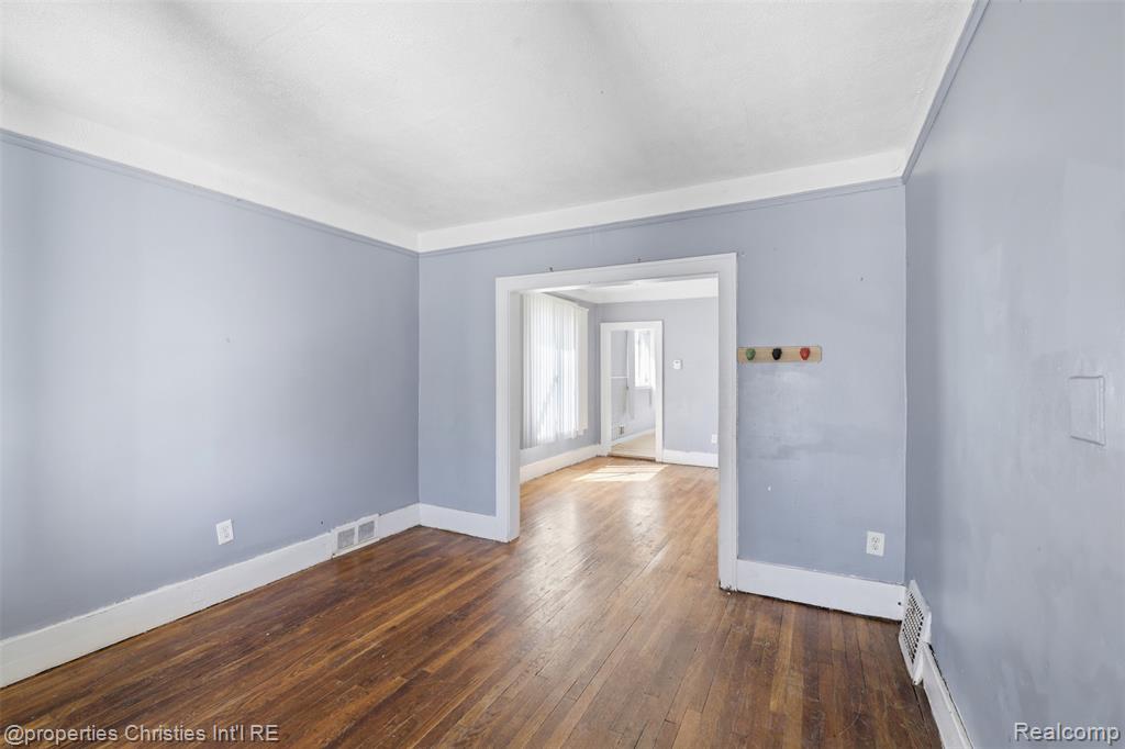 17139 Mackay Street, Detroit, MI 48212 — Photo 4