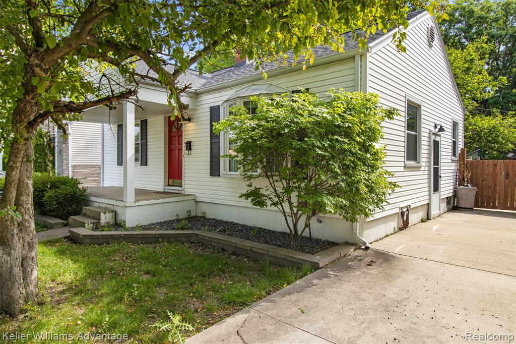 617 S Edgeworth Avenue, Royal Oak, MI 48067 — Photo 24