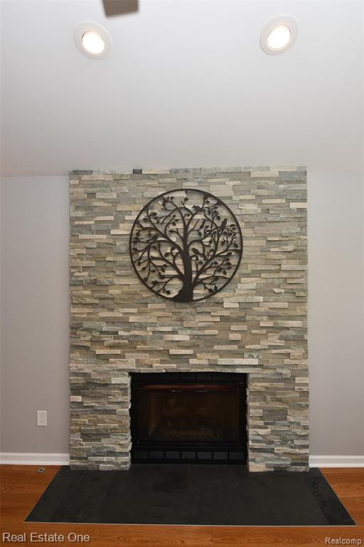 42388 Shulock Drive, Clinton Twp, MI 48038 — Photo 9