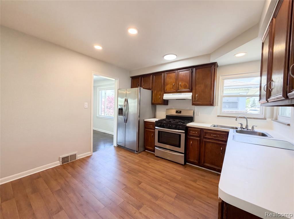 28832 Kaufman Street, Roseville, MI 48066 — Photo 8