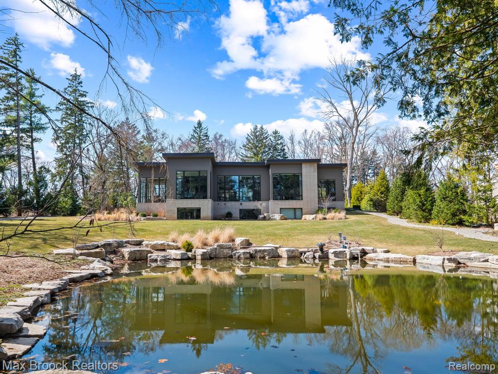 4890 Charing Cross Road, Bloomfield Hills, MI 48304 — Photo 47