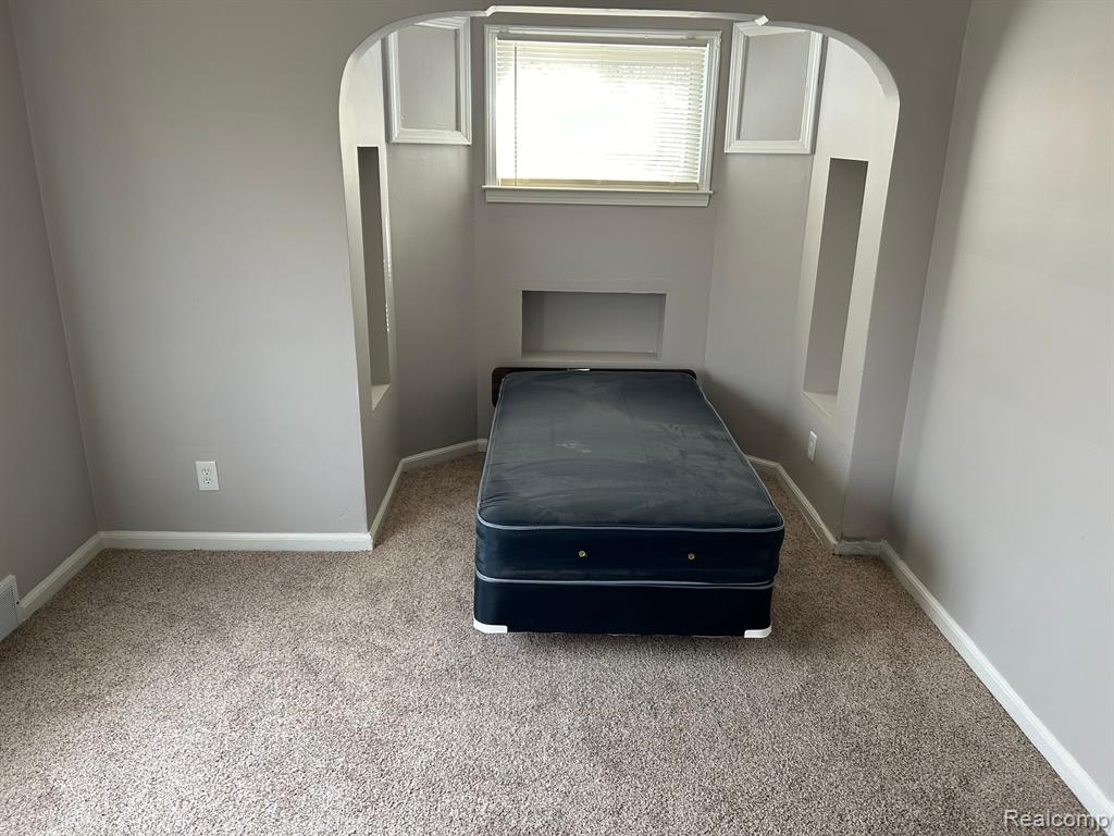 21733 MCNICHOLS Road, Detroit, MI 48219 — Photo 20