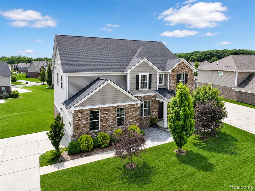 3155 Huntsman Boulevard, Lake Orion, MI — Photo 6