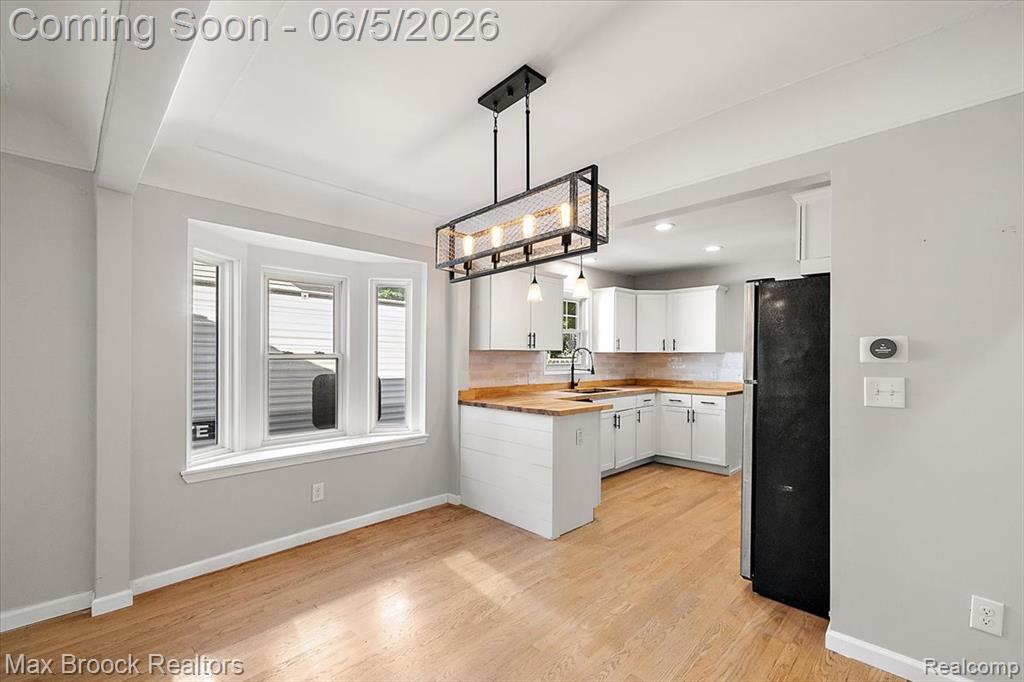 6431 Prairie Lawn, Waterford, MI 48329 — Photo 9
