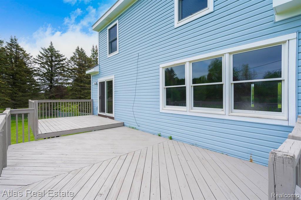 7371 BURPEE Road, Grand Blanc, MI 48439 — Photo 11