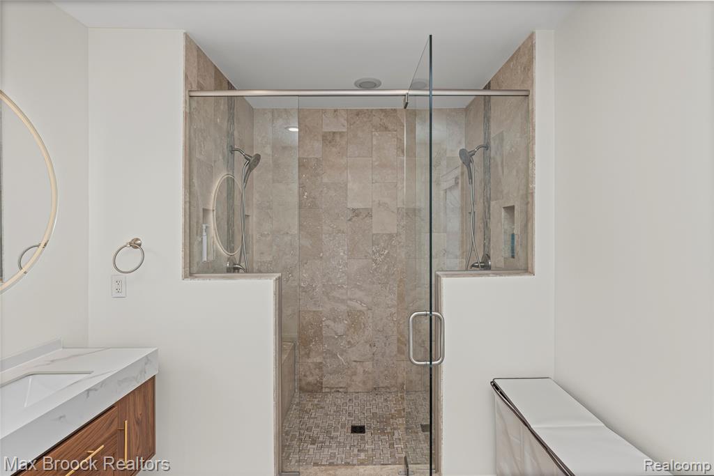 967 Ann Street, Birmingham, MI 48009 — Photo 31