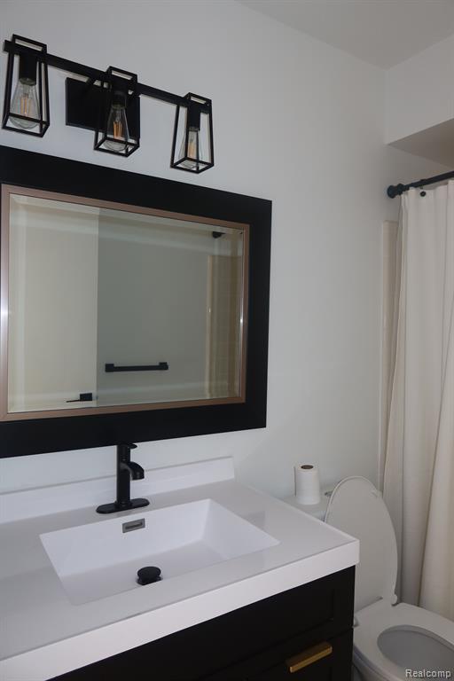 49234 ALMA Court, Shelby Twp, MI 48315 — Photo 31