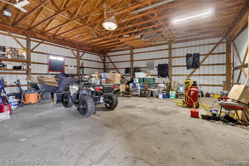 6946 Clifford Road, Marlette, MI 48453 — Photo 26