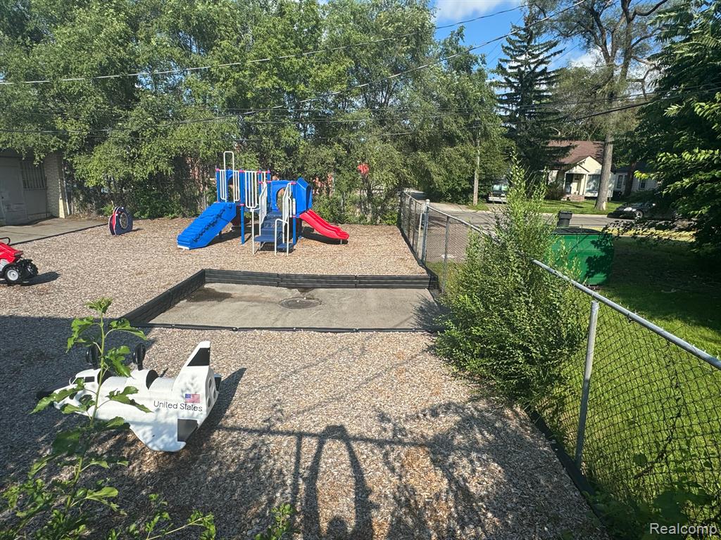 19115 W 7 MILE Road, Detroit, MI 48219 — Photo 19