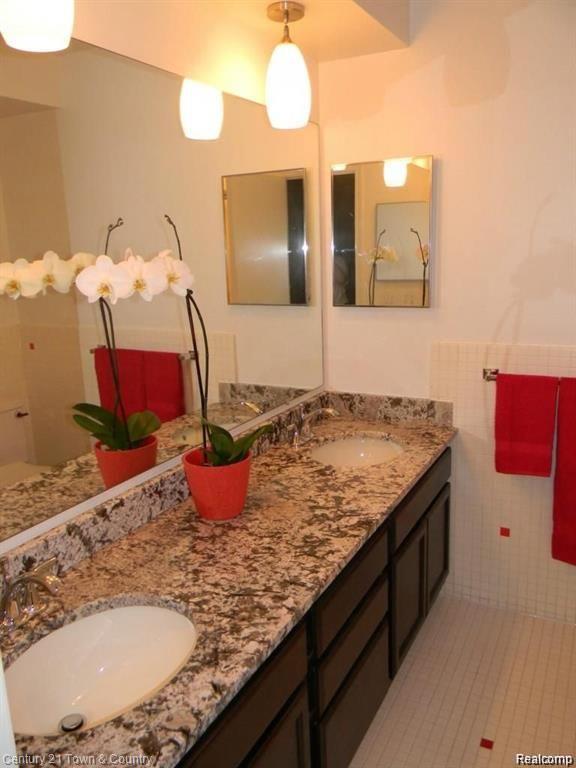 42478 Woodward Avenue Avenue, Bloomfield, MI 48304 — Photo 8