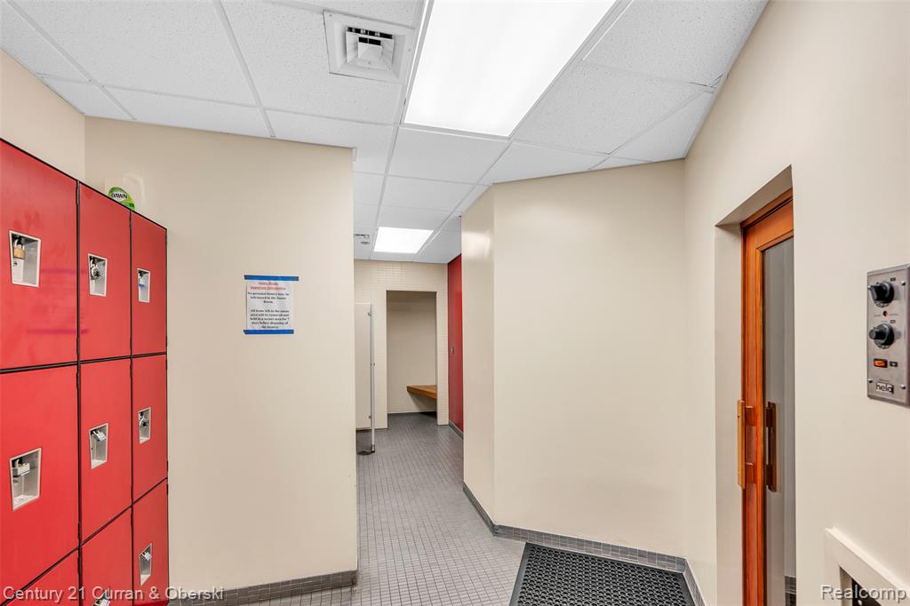 5000 Town Center, 2003, Southfield, MI 48075 — Photo 47