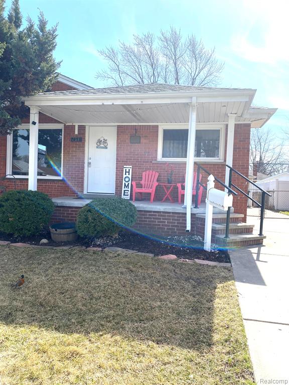 753 DETROIT Avenue N, Lincoln Park, MI 48146 — Photo 2