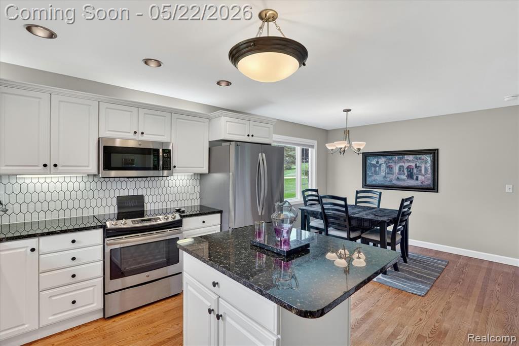 12192 Overlook Drive, Fenton, MI 48430 — Photo 13