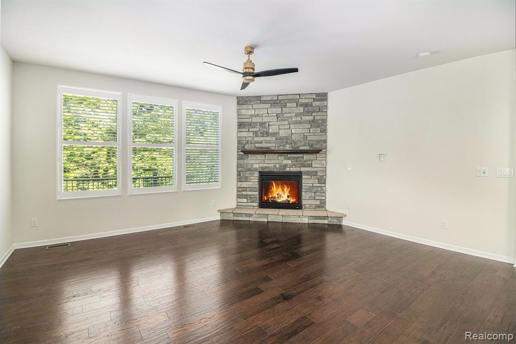 4104 Ashdale Way, Clarkston, MI 48348 — Photo 4