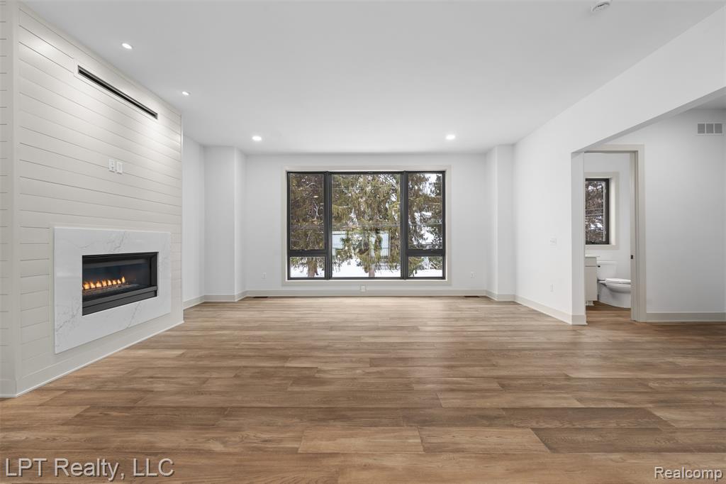 527 Walnut Street, Brighton, MI 48116 — Photo 11