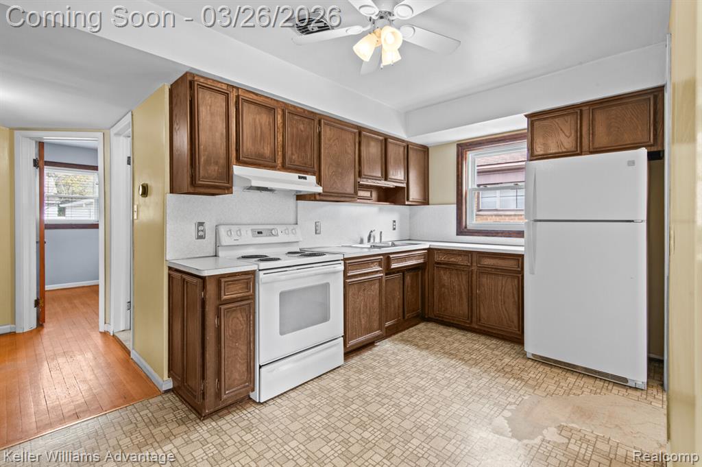 14060 Elgin Street, Oak Park, MI 48237 — Photo 9