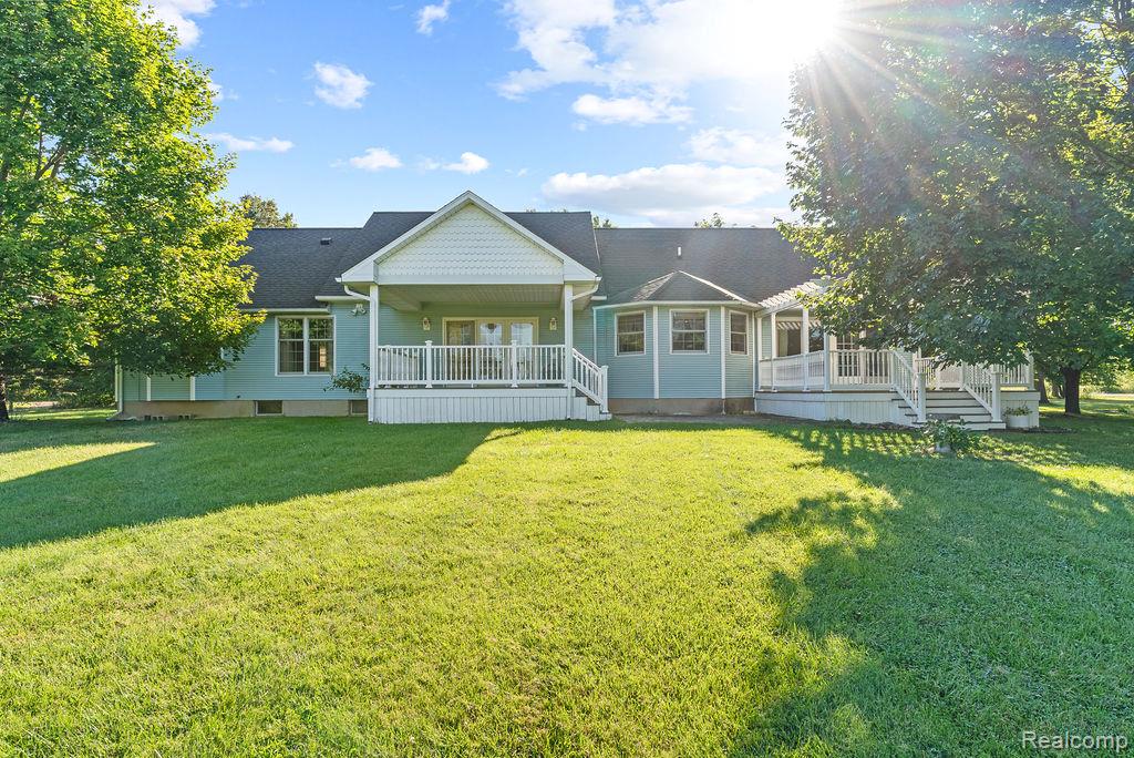 9482 Graytrax Road, Grand Blanc, MI 48439 — Photo 39
