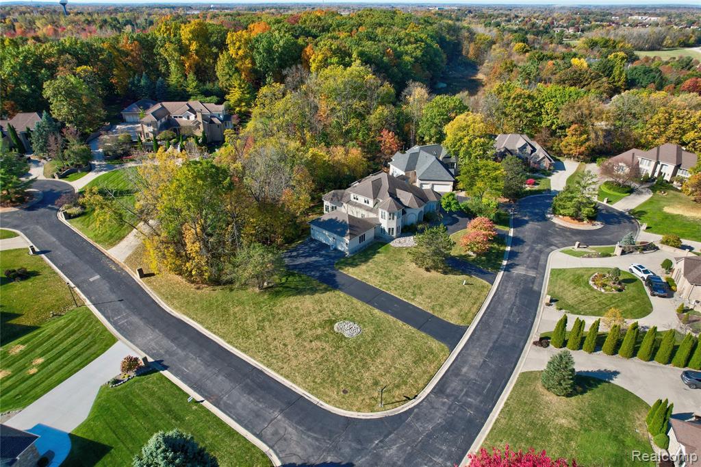 5166 Warwick Woods Trail, Grand Blanc, MI 48439 — Photo 33