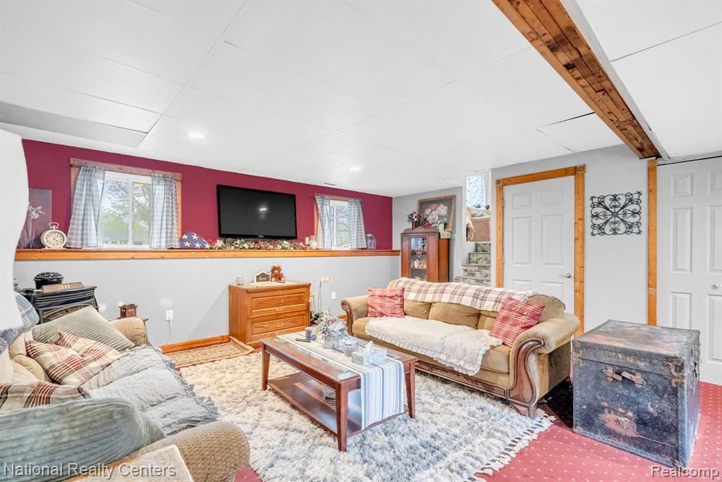 2230 Stonesthrow Drive, Lapeer, MI 48446 — Photo 12