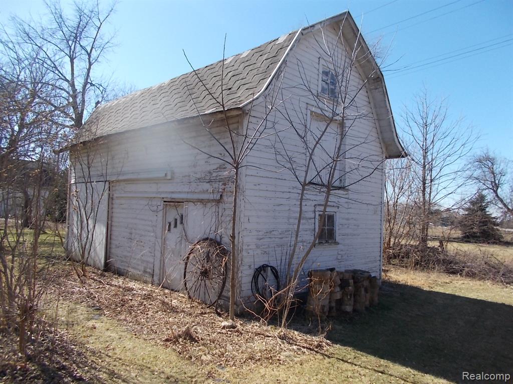 3739 Main Street N, Akron, MI 48701 — Photo 5