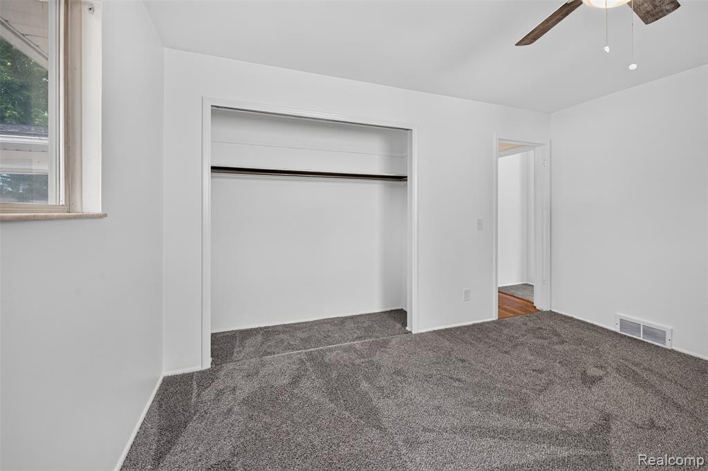 5457 Reid Road, Swartz Creek, MI 48473 — Photo 34