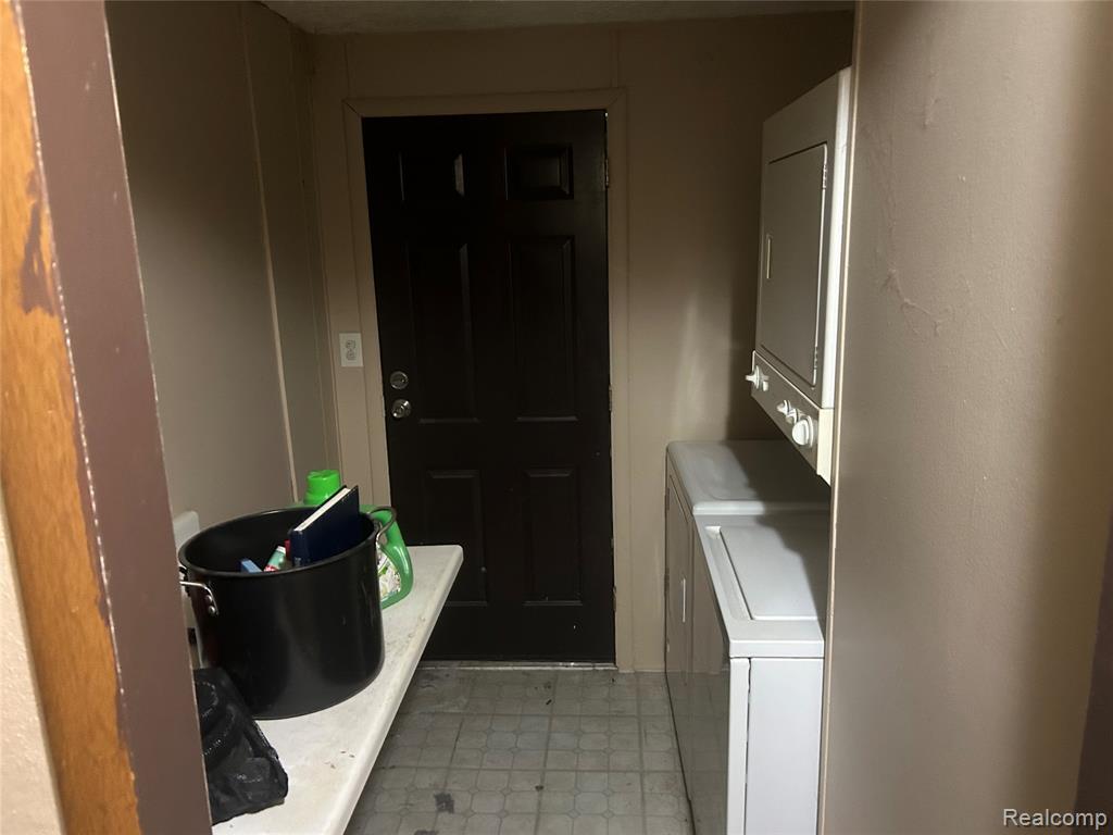351 N. Squirrel RD, 209, Auburn Hills, MI 48326 — Photo 7