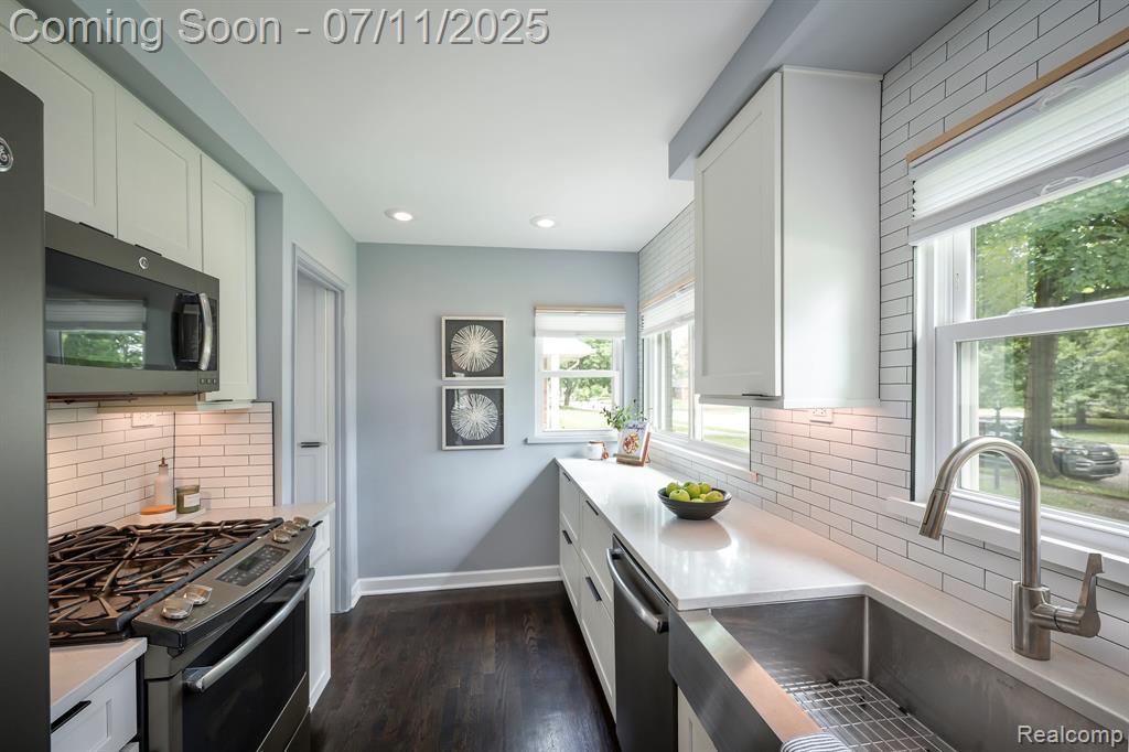4412 Buckingham Road, Royal Oak, MI 48073 — Photo 8