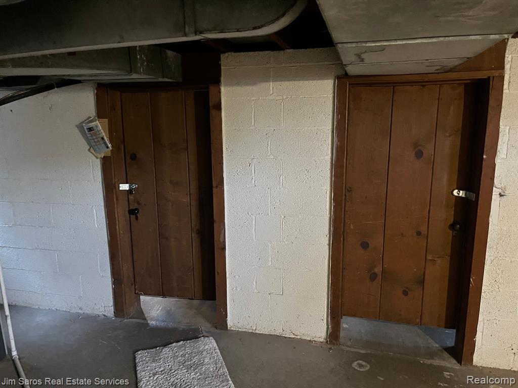 774 NEFF Road, Grosse Pointe, MI 48230 — Photo 16