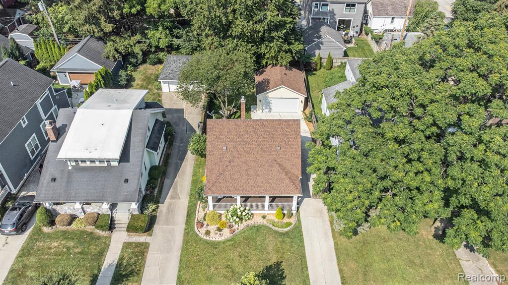 915 N Altadena Avenue, Royal Oak, MI 48067 — Photo 32
