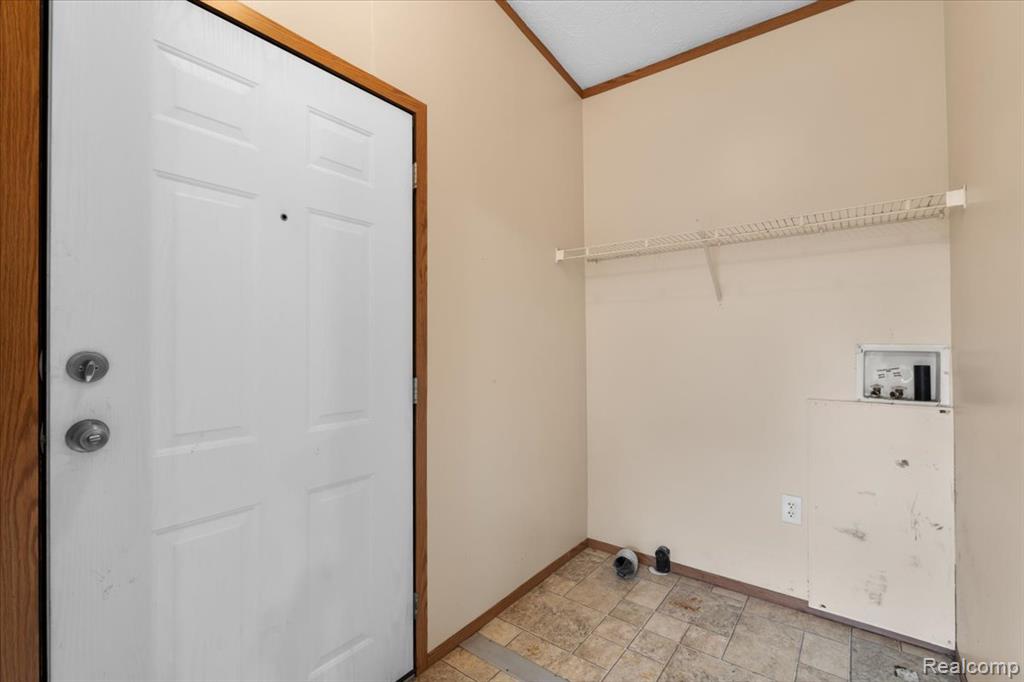 4477 Single Tree Drive, Howell, MI 48843 — Photo 12