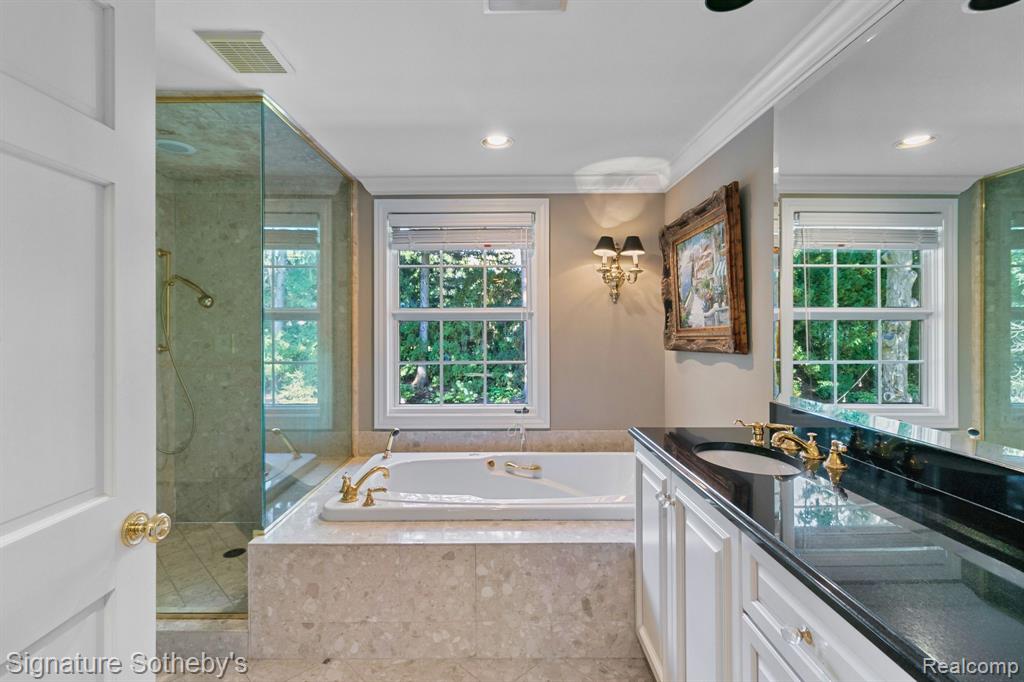 4086 NEARBROOK Road, Bloomfield Hills, MI 48302 — Photo 16
