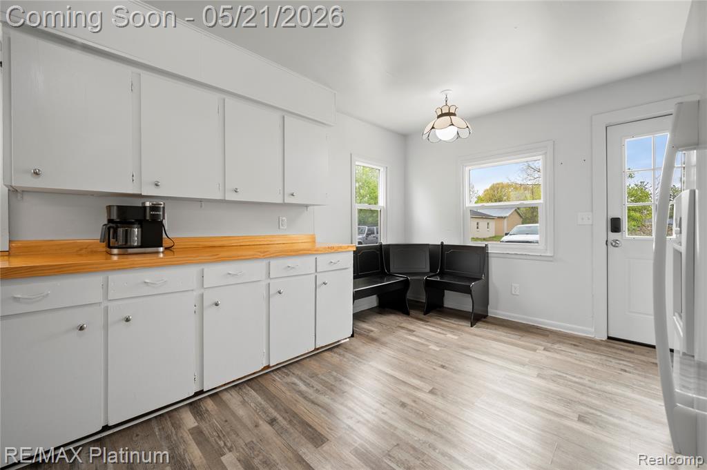 6116 Lapeer Road, Burton, MI 48509 — Photo 12