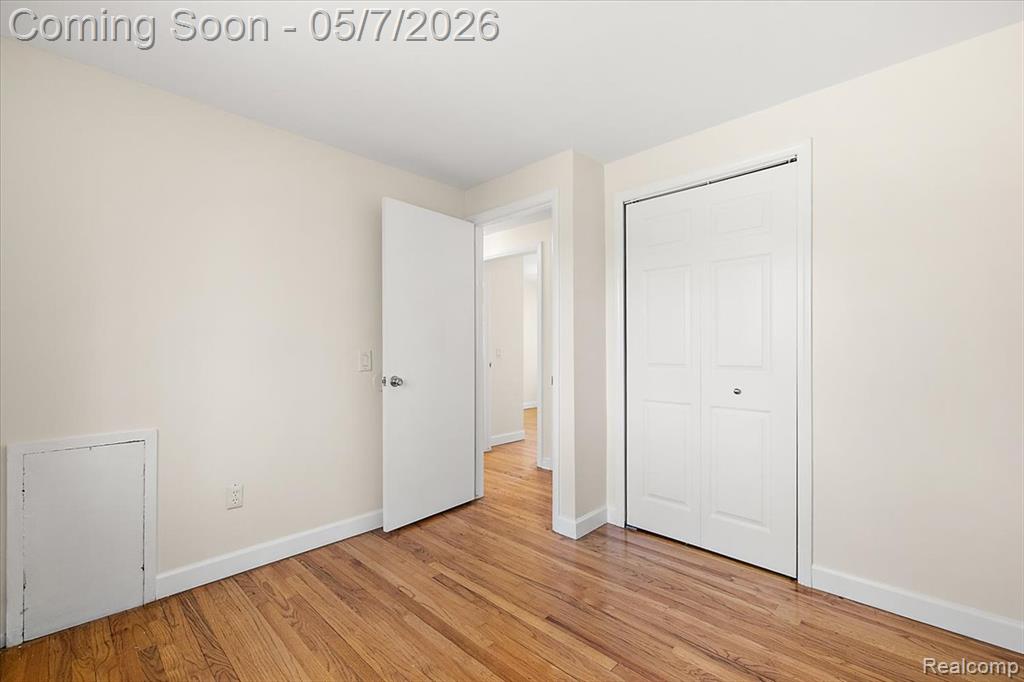 2795 Woodbury Street, Walled Lake, MI 48390 — Photo 22