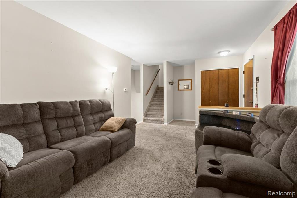 5340 N Georgetown Road, Grand Blanc, MI 48439 — Photo 10