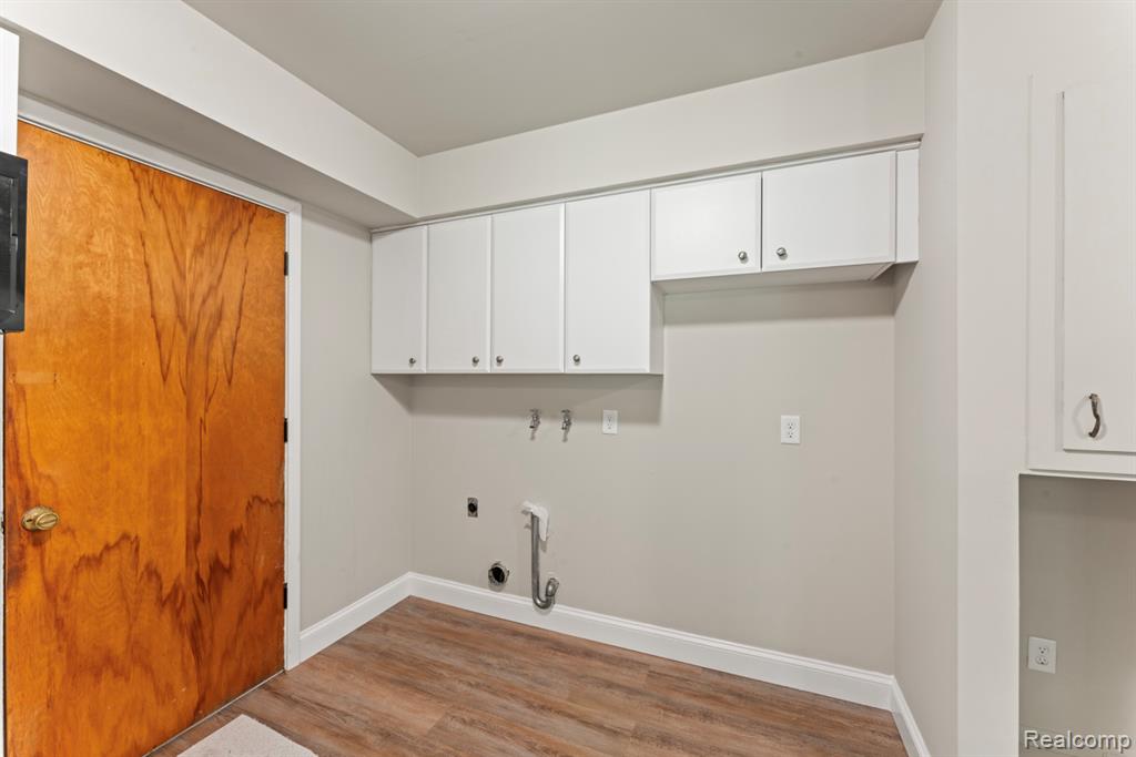 4089 Day Street, Burton, MI 48519 — Photo 22